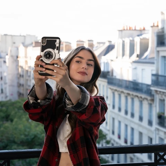 Emily In Paris “Vintage Camera” iPhone XR phone case - Picture 3 of 12